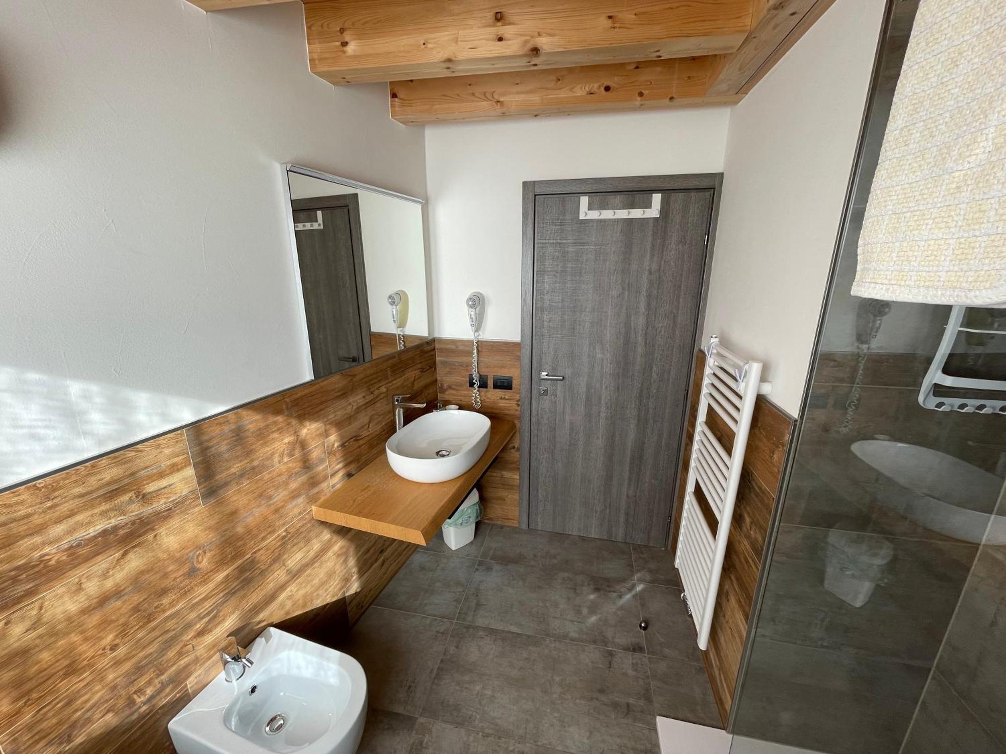 B&B Tilde Teser im Fleimtal Exterior foto