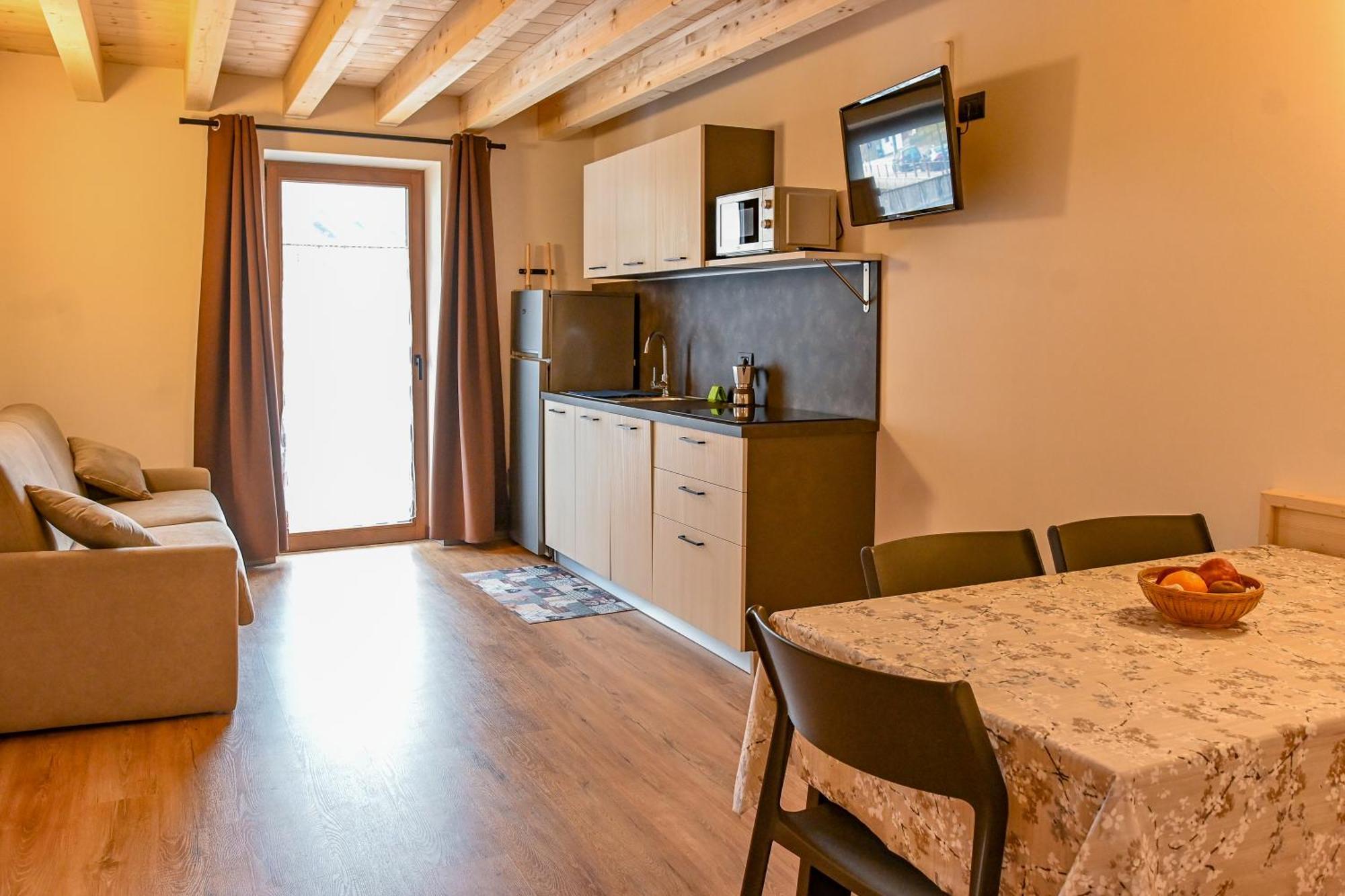 B&B Tilde Teser im Fleimtal Exterior foto